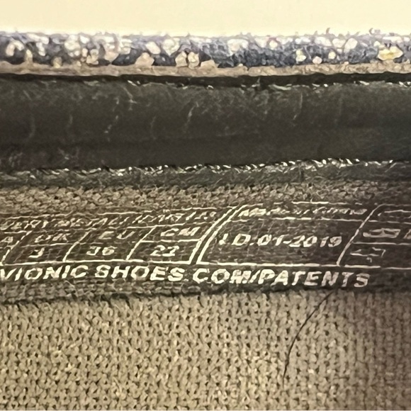 Vionic Women’s Avery Pro Slip-On Sneaker - Picture 16 of 16